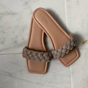 Simmi London- Silver and Nude Flat Sandals UK 7, US 9